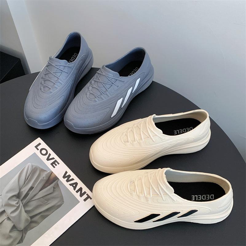Yuzhihao Men's Color Block Low-Top Rain Shoes for Summer: Flat Bottom, Casual, Ideal for Kitchen, Work, or Outdoor Use.