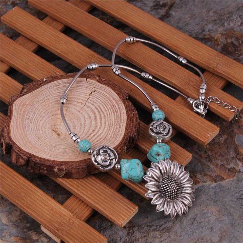 Fashion and Personality Sunflower Necklace Flower Turquoise Necklace Collar Chain