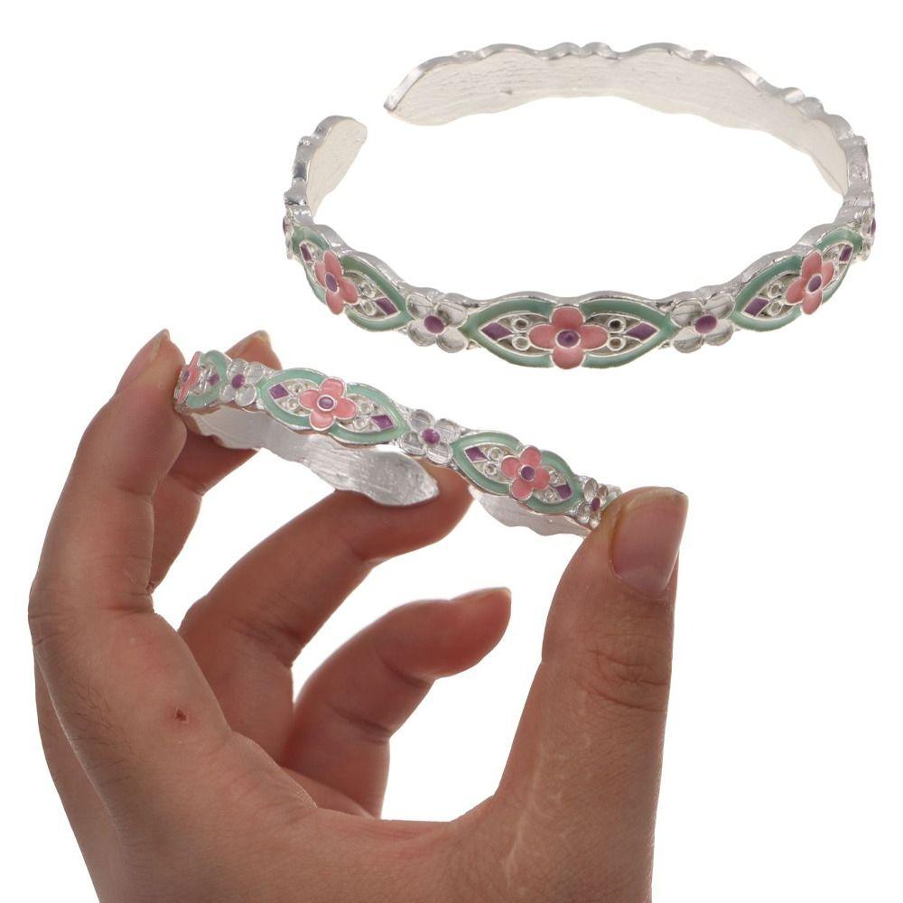 Traditional Chinese Bracelets Classic Open Hand Bracelet Elegant Flower Bangle  Party