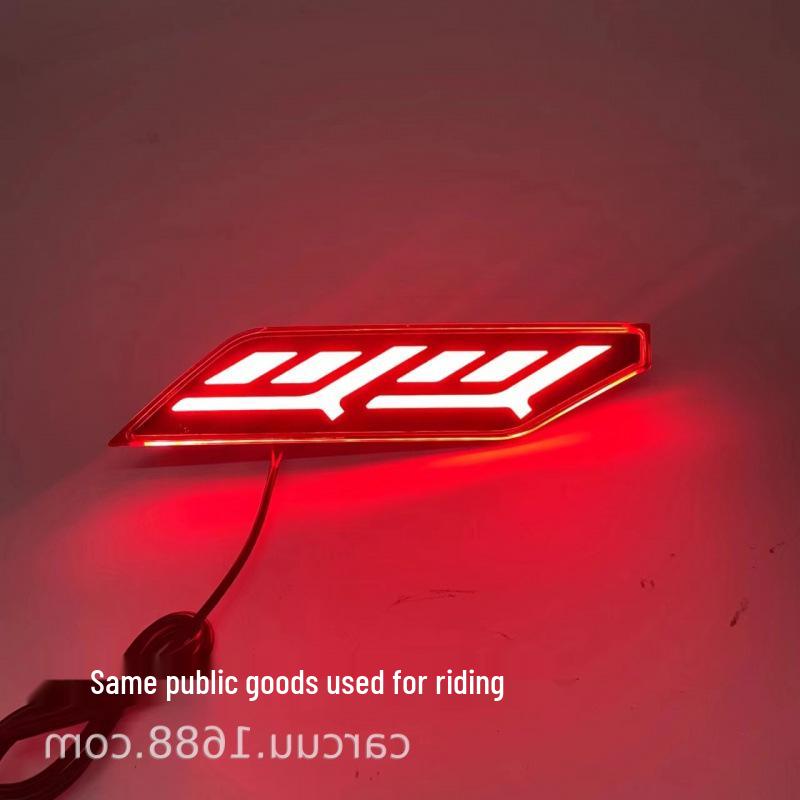 Mitsubishi 19-23 Pajero Sport Rear Bumper Lights: Sequential Turn Signals & LED Brake Warning Lights