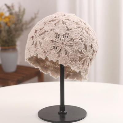 Niche Retro Literary Lace Flower Hollow Headhat Women's Sweet Fashion Knitted Wool Hat Fur Hat
