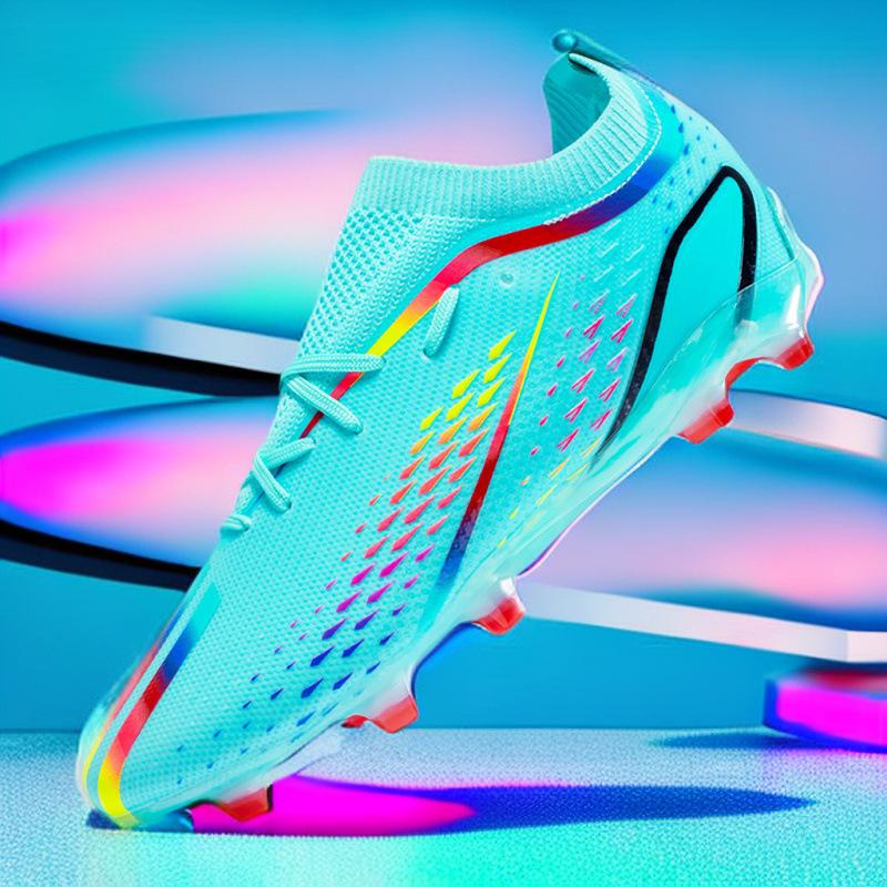 New Football Shoes Boys and Teenagers Students Spike Training Shoes Men's and Women's Summer Breathable Sports Shoes