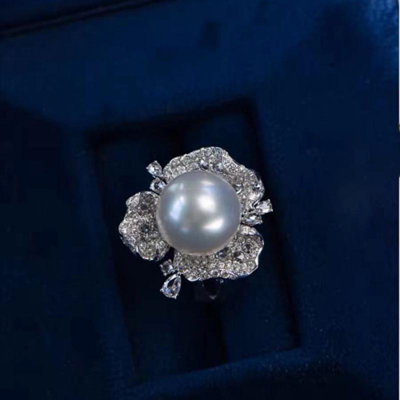 Elegant Retro Freshwater Pearl & Three-Flower Adjustable Ring for Women Open Adjustable