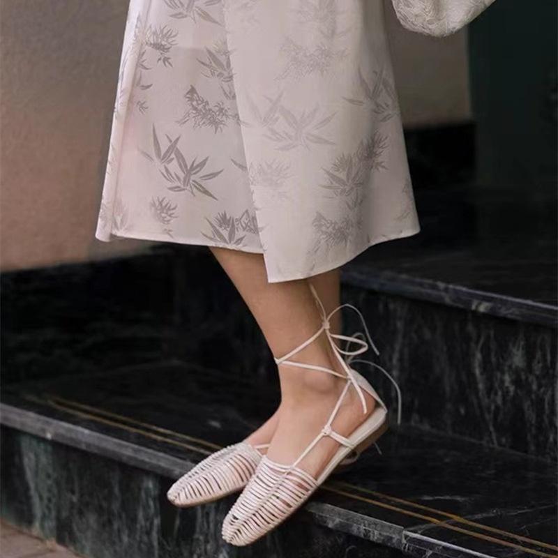 Fashion Sexy Woven Hollow Women Sandals Fashion Strange Style Ankle Strap Flats Ladies Outdoor Party Dress Comfy Soft Women Sandals