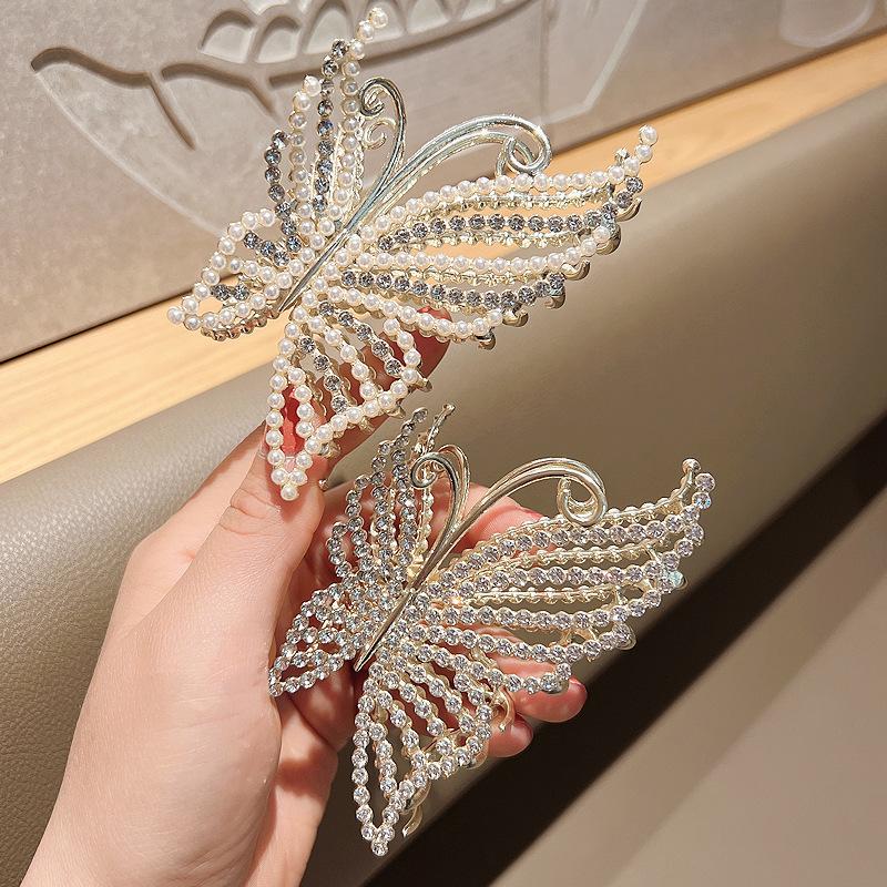 Exquisite Rhinestone Butterfly Hair Claw Clips for Women Elegant Pearl Hair Crab Barrette Headwear WOMAN HAIR CLIP Ponytail Clip