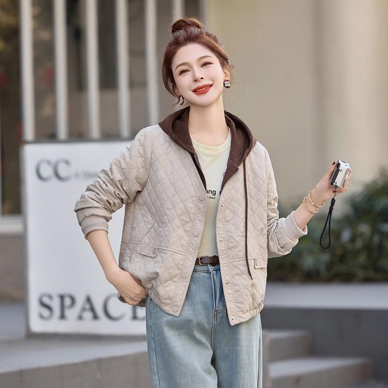 

Женская куртка с капюшоном - 2025 Весна/Осень Маленький Повседневный Лоскутный Топ Extra Large чёрный