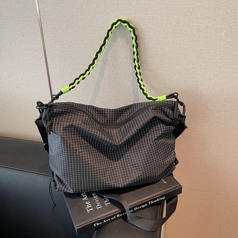 

Casual Plaid Waterproof Fabric Single Shoulder Bag Travel Lightweight Women s Bag Versatile Crossbody Bag 38x8x25cm
