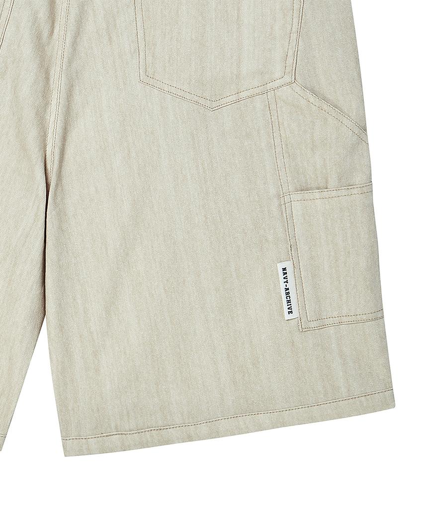 BEYOND CLOSET [Collection Line] Coated Texture Detail Carpenter Pants Beige