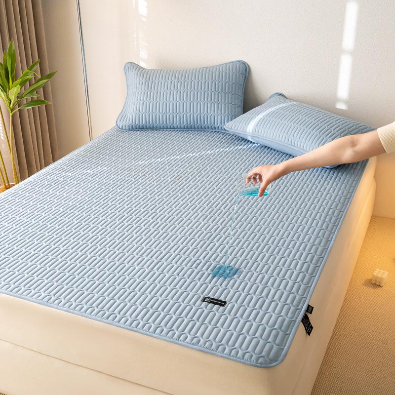 Class A Quilted Waterproof Bedspread Set: 3-Piece Fitted Sheet & Urine-Proof Mattress Protector, Machine Washable