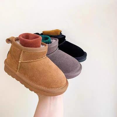 Leder Zhou Dongyu gleiche Kinder Schneestiefel Mädchen Winter Samt verdickt Jungen kurze Stiefel Baby warme Baumwollstiefel