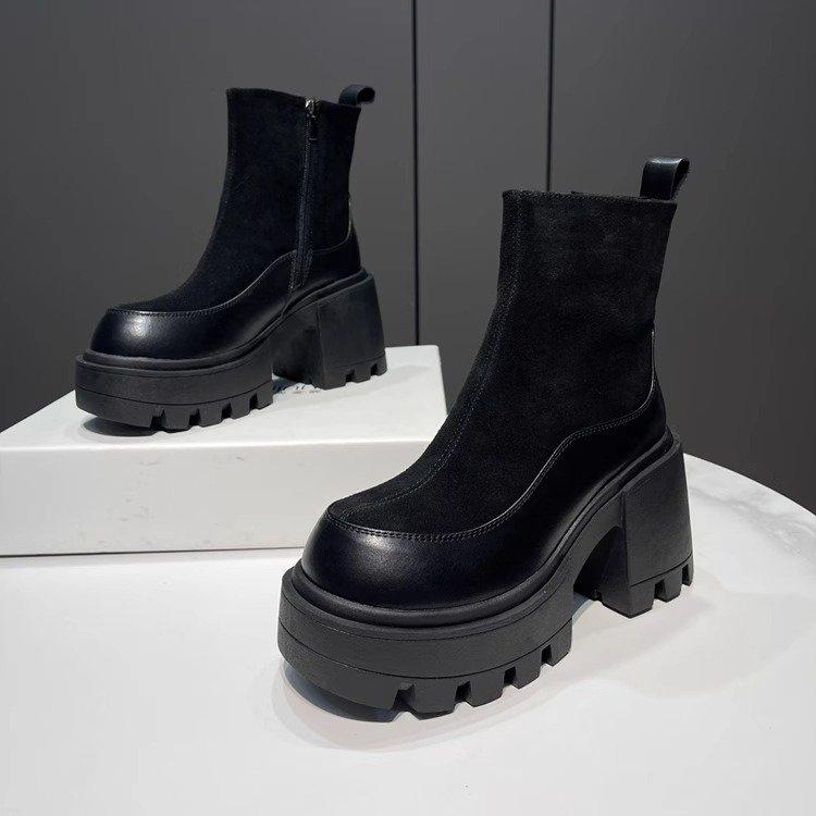 

Модная женская обувь 2024 года, новые женские ботинки на молнии, зимние, с круглым носком, однотонные, короткие, на толстой подошве, водонепроницаемые, модные, голые ботинки 39 чёрный