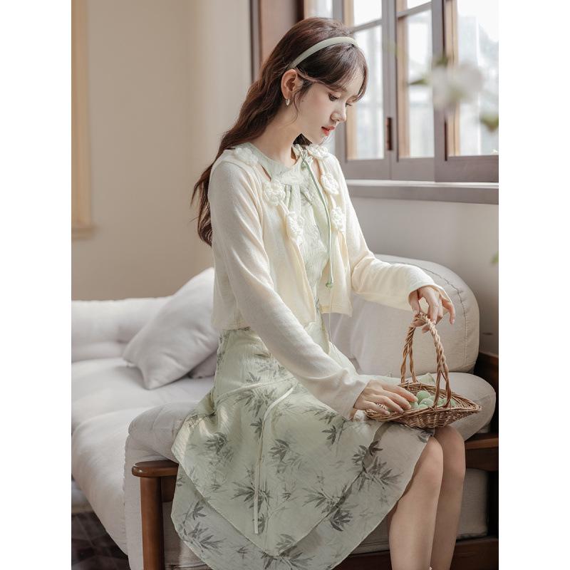 

New Bamboo Print Petite Dress with Irregular Hem and Cinched Waist Large