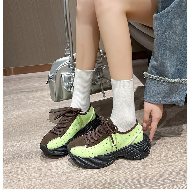 

2025 new sports shoes versatile fashion casual shoes color matching fitness shoes platform heightening breathable dad shoes women 40 зелёный