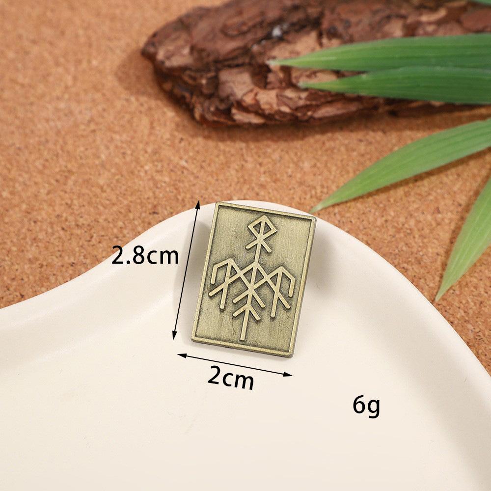 Creative Personality Brass Series Brooch Niche High-end Metal Badge Clothing Backpack Decorative Accessories