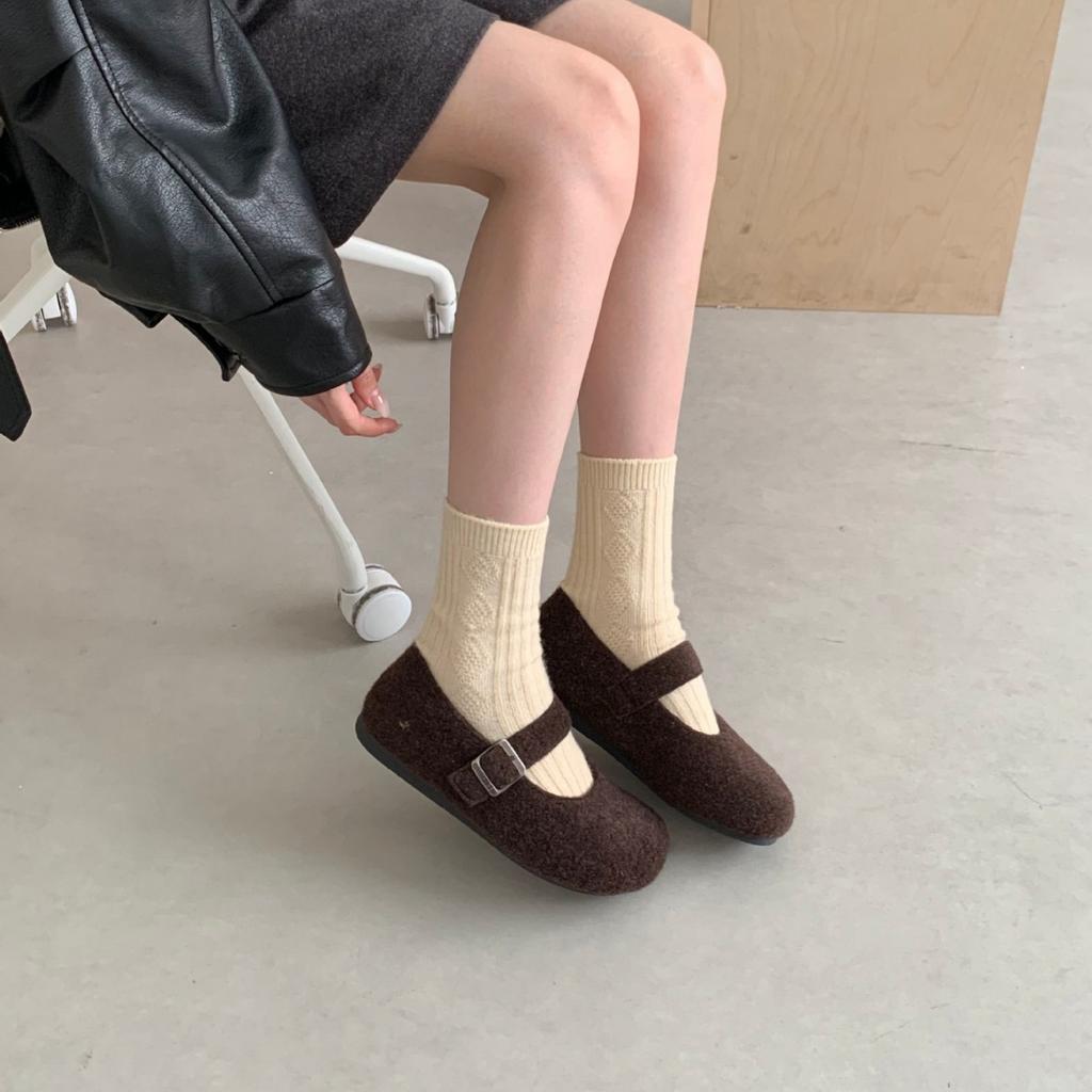 2025 Autumn and Winter New Round Head One-word Woolen Soft-soled Ballet Doudou Women's Fashionable Women's Single Shoes for Pregnant Women