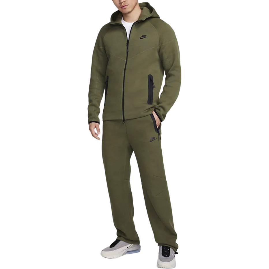 Nike Pantaloni della tuta Sportswear Tech Fleece con fondo aperto FB8013-222