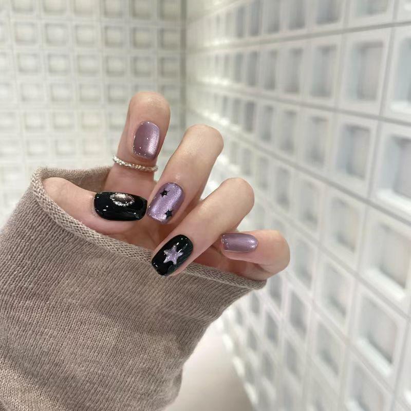 Dreamy Amethyst Cat Eye Nail Stickers - Elegant Autumn/Winter Vibe Extra Small
