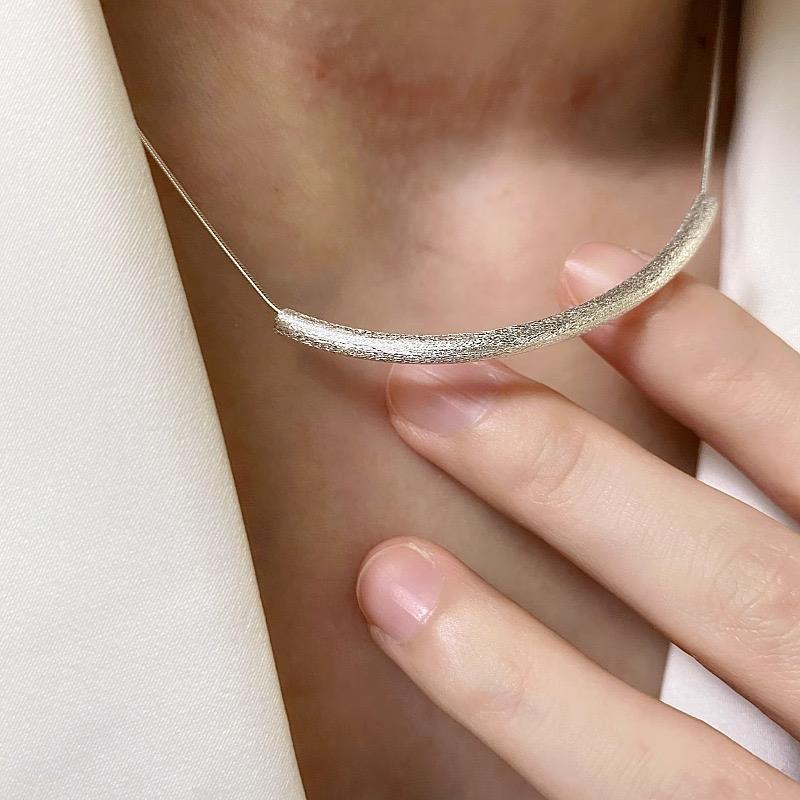 

Серебряные ожерелья S925 для женщин Простая цепочка Модный минималистичный кулон Большой цилиндрический кулон Подарок на день рождения