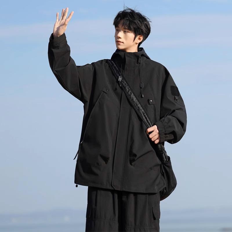 

Вітрозахисний Ударний Одяг Чоловіча Весняно-Осіння Нова Куртка з Капюшоном для Гірського Туризму Функціональна Повсякденна Куртка L