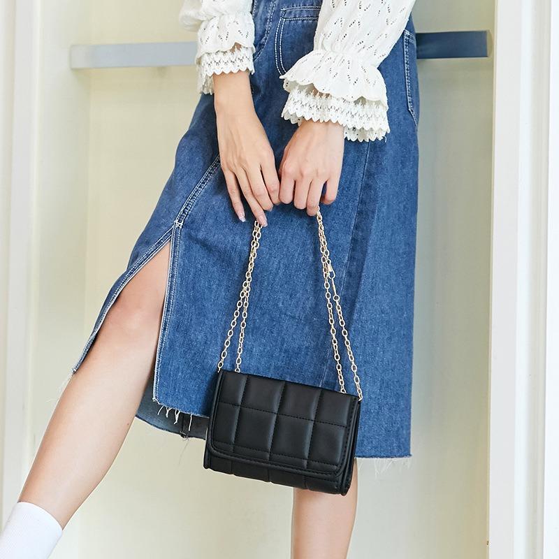 Bag Women's Casual Fashion One Shoulder Crossbody Chain Small Square Bag New Bag Cover Women's Bag