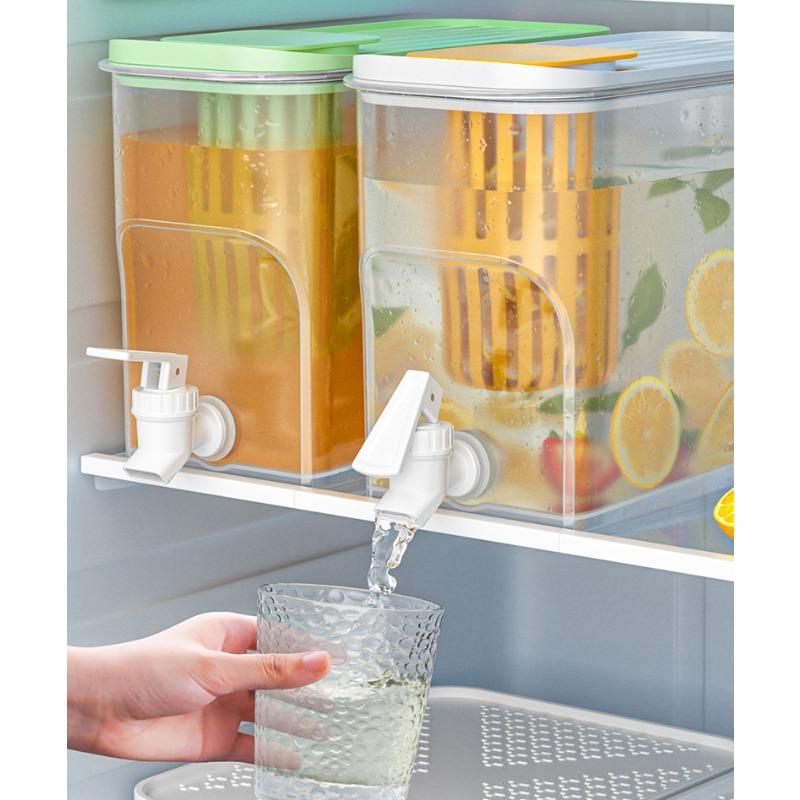 Refrigerator Water Pitcher with Faucet, Fruit Tea Ice Water Pitcher, Large Capacity Household Beverage Container.
