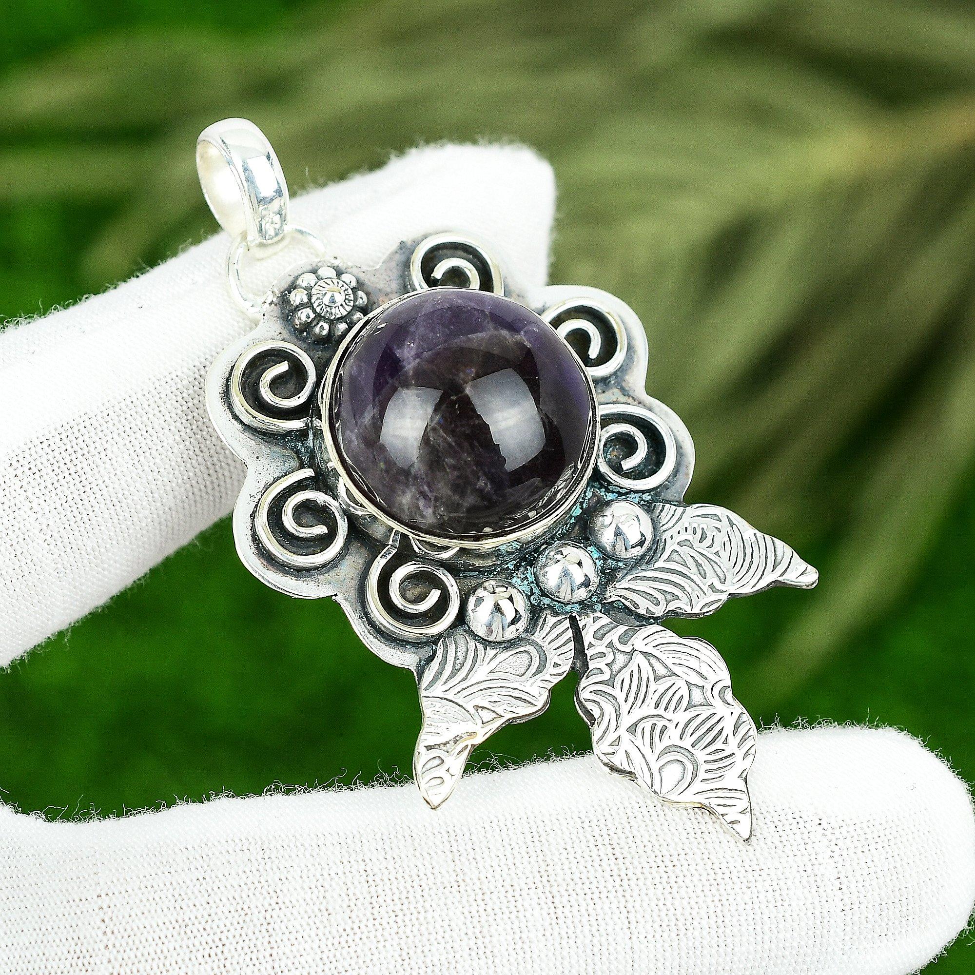 

Friendship Day Deal 925 Silver Chevron Amethyst Gemstone Wife Pendant Jewelry