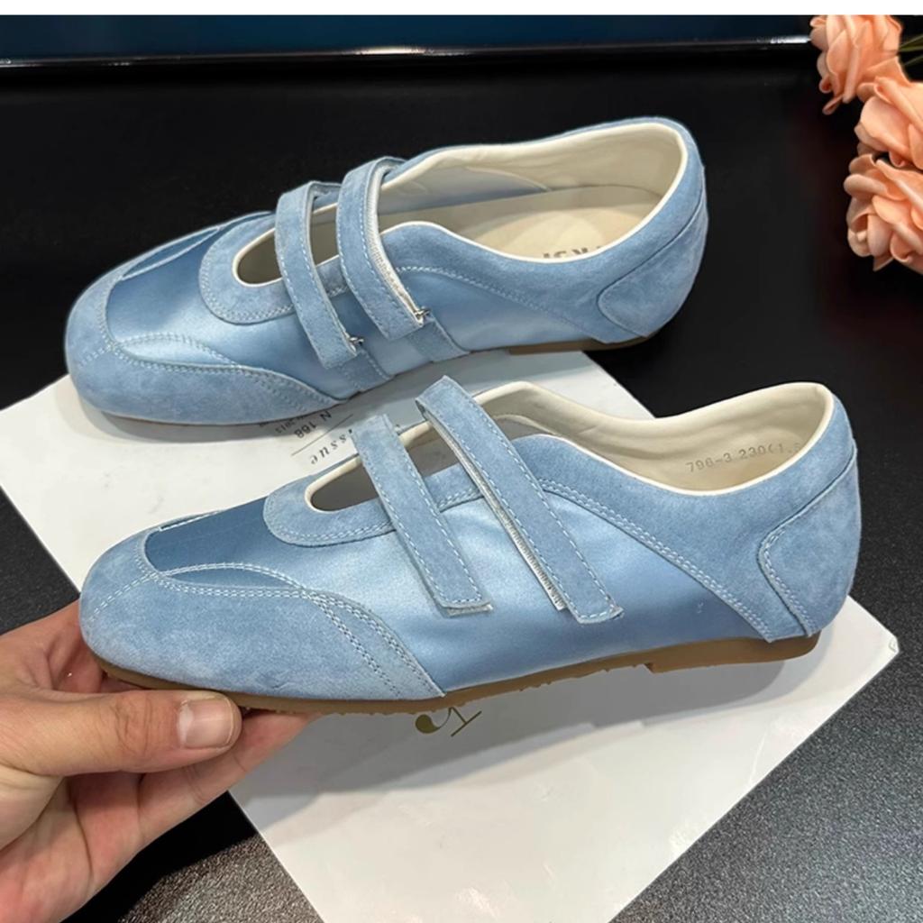 Retro słowo z moralnymi butami treningowymi damskie 2025 wiosna i lato nowy niszowy design rzep modne wszechstronne buty Mary Jane