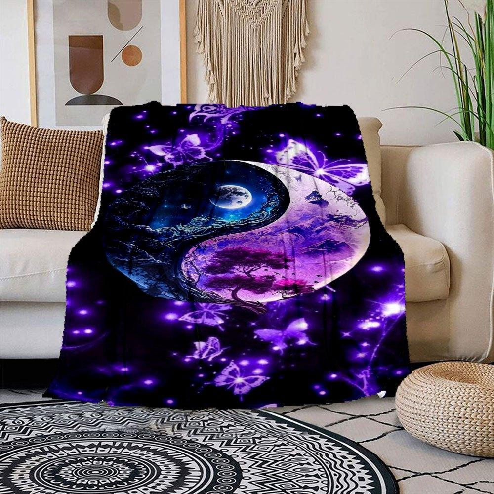Yin Yang Harmony: Celestial Balance Art Print Blanket Flannel Throw Blanket for Sofa, Bed, Travel, Camping, Office 100x150cm