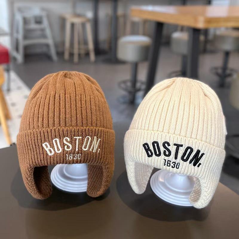 Maglione Caldo in Maglia Stile Coreano con Protezione per le Orecchie, Cappello di Lana per Bambini e Bambine - Design Antivento Autunno/Inverno
