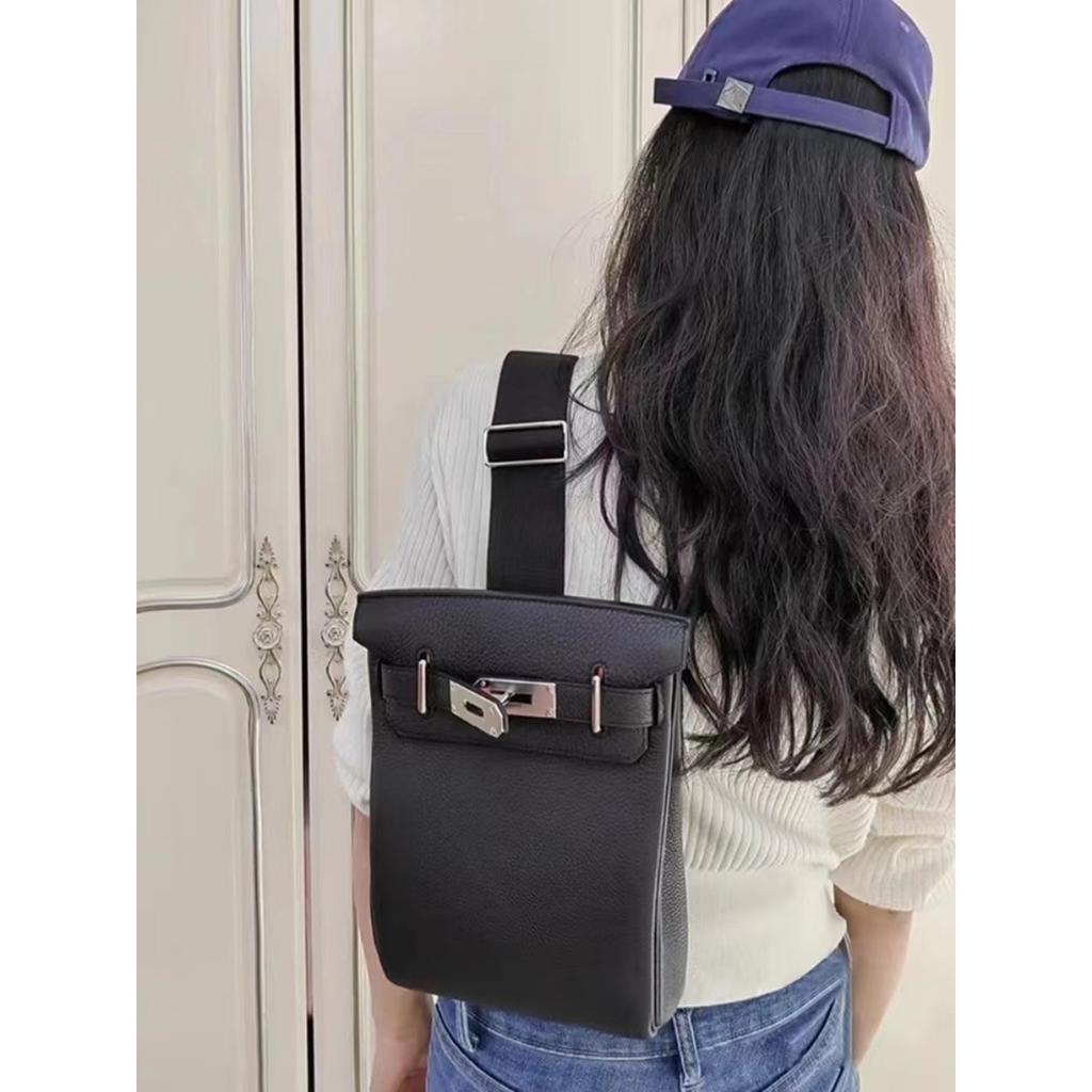 2025 New Kelli Breast Bag Fashionable Mini Simple Lychee Pattern Togo First Layer Cowhide Single Shoulder Women's Leather Bag