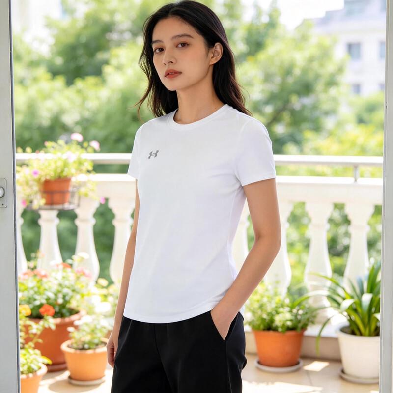 Under Armour Women s Quick-Dry Knit Crew Neck Short Sleeve T-Shirt 4XL