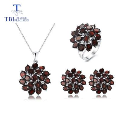 100% Natural Red Garnet Gemstone Jewelry Set 925 Sterling Silver Nice Flower Design Pendant Earring and Ring for Women