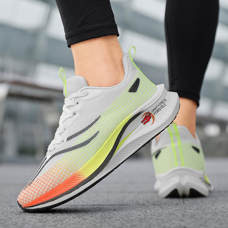 Men's Sports Shoes Lightweight Breathable Mesh Running Shoes Men Thick Sole Cushioning Training Fitness Running Tennis Shoes