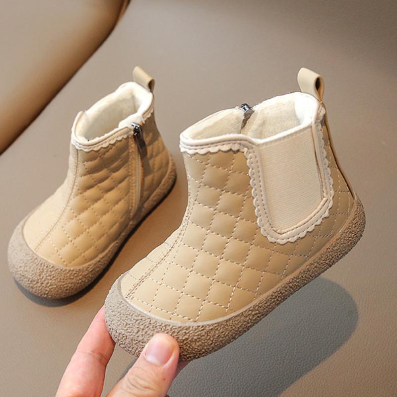 Girls' Short Boots Autumn and Winter New Baby Leather Boots Two Cotton Cotton Shoes Soft Sole Korean Version Warm and Non-slip Boots Tide