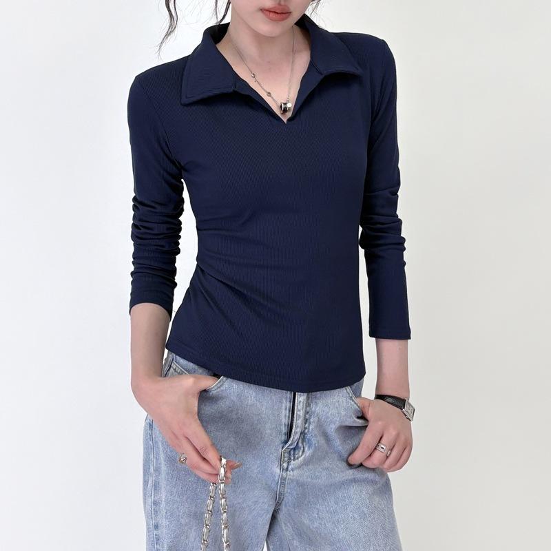 

A Slim and Elegant Short-sleeved Top with A Cinched Waist, V-neck, and A Spring and Autumn Innerwear for Women M темно-синього кольору