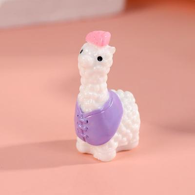 Miniature Cartoon Alpaca Resin Figurines: Small Sheep Ornaments for Desktop or Car Décor