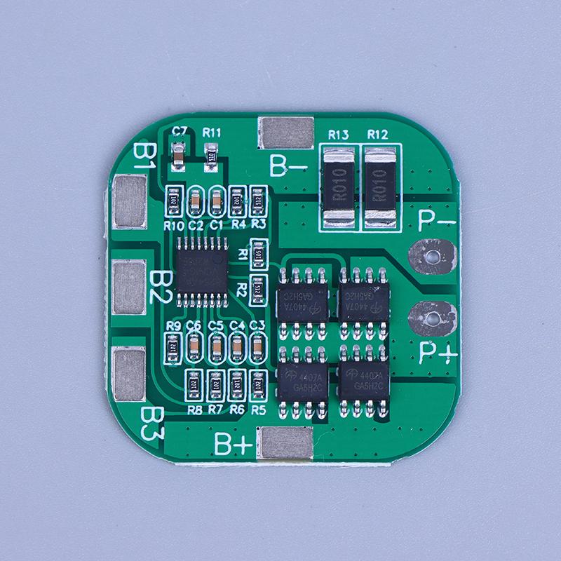 4 Serien 14,8V Lithium-Batterie Schutzplatine 18650 16,8V Überladung Überentladung Kurzschlussschutz 20A Strombegrenzung