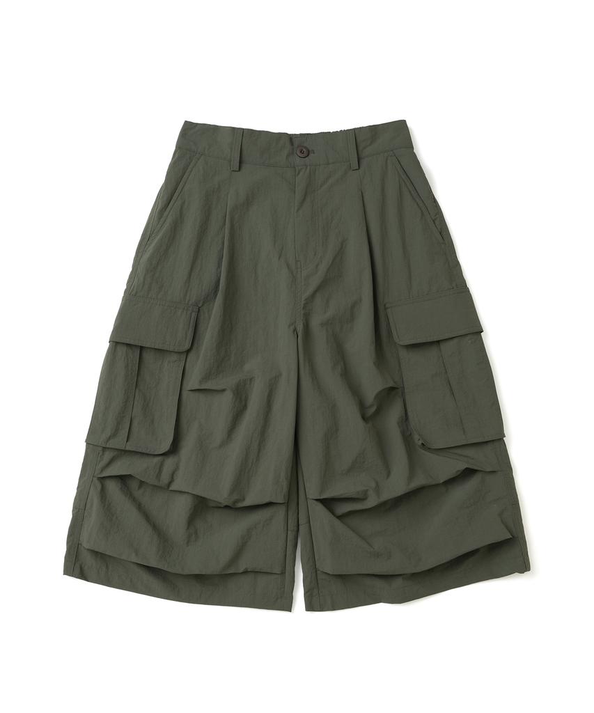 NOT4NERD Knee Tuck Parachute Cargo Bermuda Shorts - Khaki