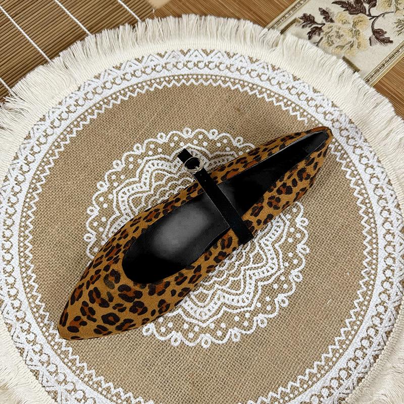 Fashion Flat Shoes for Women 2025 Spring and Autumn New Leopard Print Pointed French Retro Mary Jane Flat Plus Size Women's Shoes
