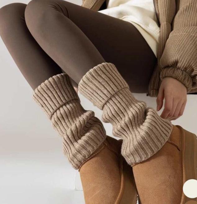 

White Knitted Leg Warmers - Japanese Y2K Lolita Style for Women, Autumn & Winter Fashion One Size