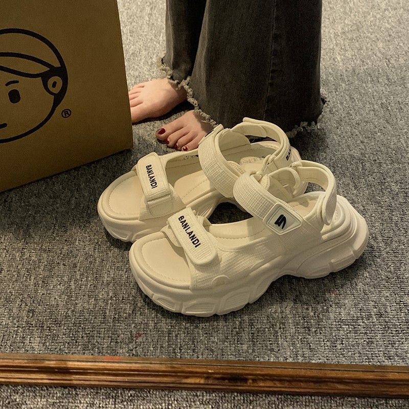 

Fashion Roman sandals for women s super fairy 2025 summer new style thick soled sponge cake versatile and non tiring casual beach shoes 35