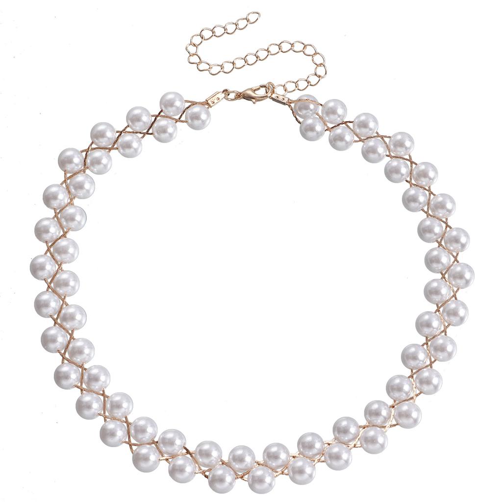 Light Luxury Atmosphere High Sense Imitation Pearl Necklace Women Simple Elegance Versatile Cold Wind Collarbone Chain
