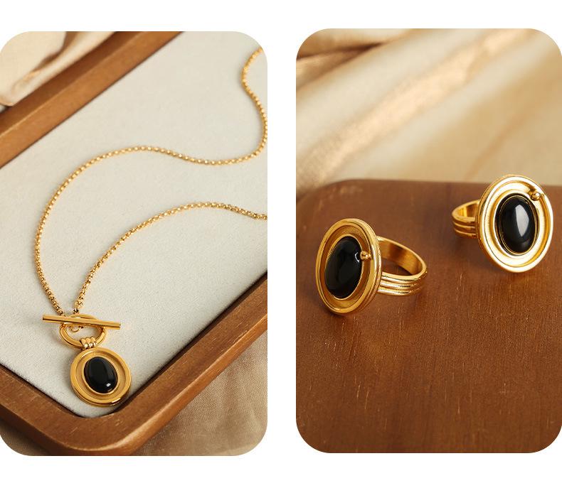 Exquisite Agate Pendant OT Clasp Necklace & Personalized Titanium Steel 18k Gold Ring Set