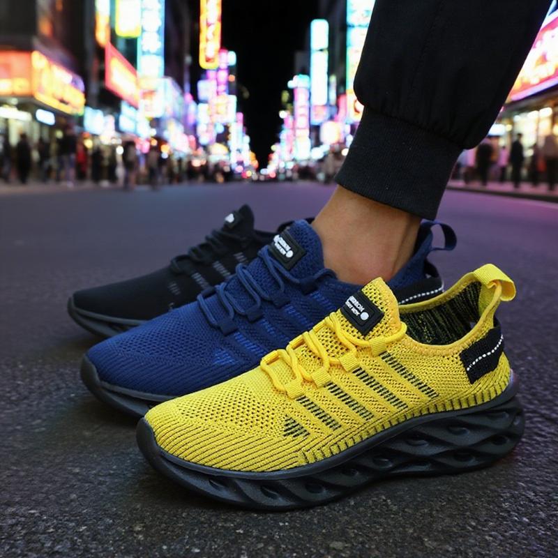 Bestseller Men Shoes Lightweight Durable Mesh Shock Absorbing Sneakers Breathable Mesh Running Shoes for Summer 2025 Affordable