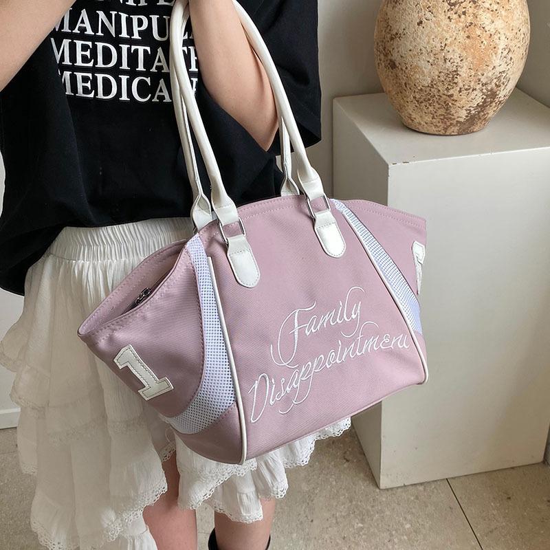 2025 new niche design letter versatile portable tote bag leisure commuting shoulder handbag wholesale