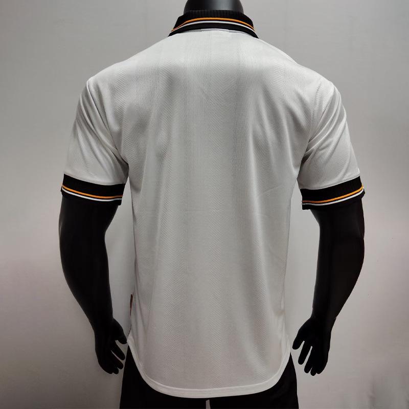 Retro 99-00 Valencia Home Football Jersey