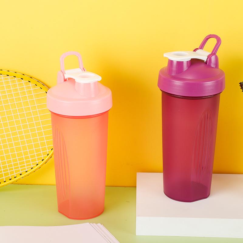 600ML Large Capacity Fitness Shaker Cup with Handle for Protein Shakes, Customizable LOGO