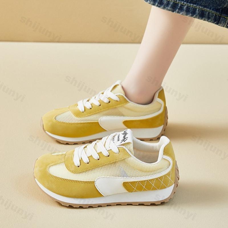Fashion Women's Casual Sports Shoes Breathable Mesh Comfortable Non Slip Outdoor Running Shoes Platform Tennis Fashion Summer Sneakers