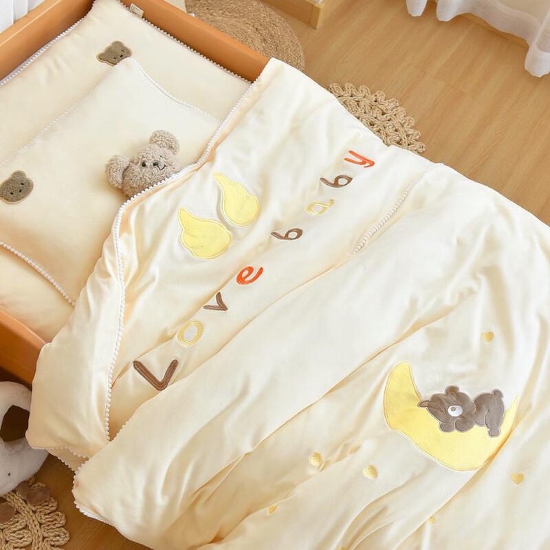 mling Moon Bear 6-Piece Bedding Set