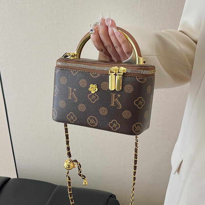 Shoulder bag Small daisy box bag Slack high-intelligence diamond chain Crossbody portable small square bag